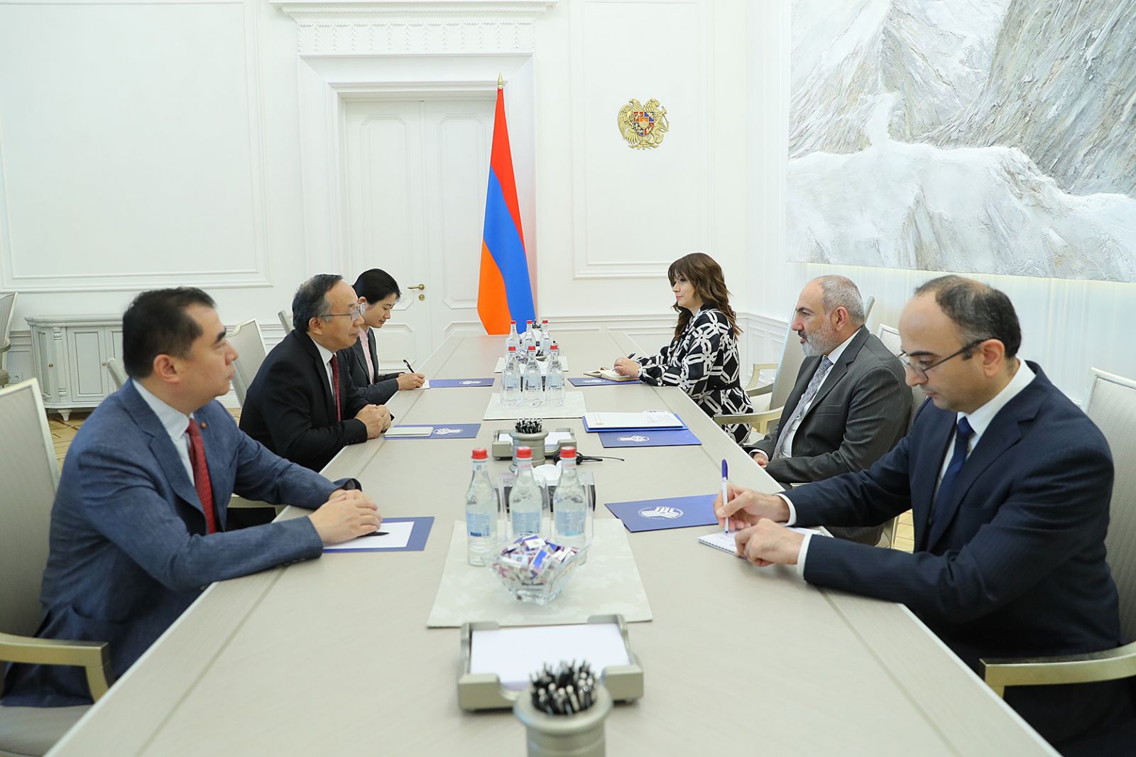 Հայաստանի վարչապետը կմասնակցի Իրանի հանգուցյալ առաջնորդի հրաժեշտի արարողությանը